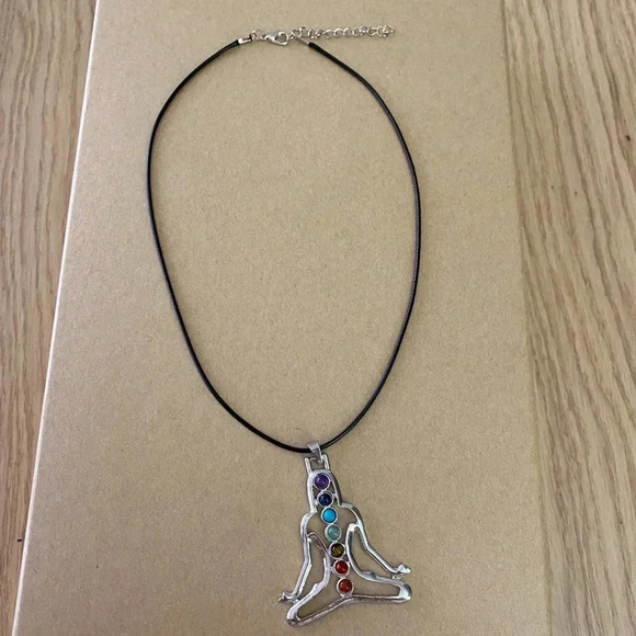 🆕Seven Chakras Stones Yoga Meditation Energy Necklace🆕 - Picture 4 of 8